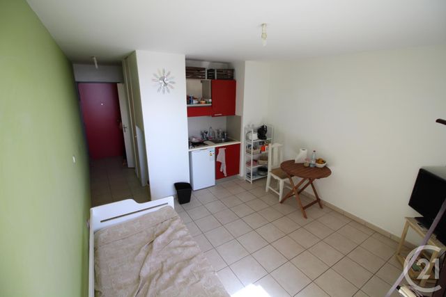 Appartement F1 à vendre - 1 pièce - 22.02 m2 - STE CLOTILDE - 974 - REUNION - Century 21 Lancastel