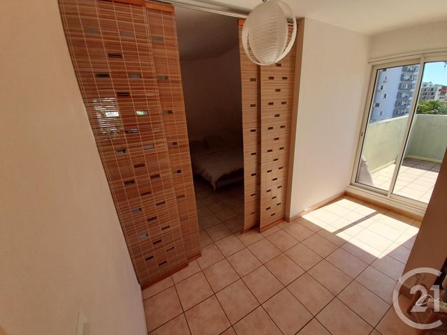 Appartement Duplex à vendre - 3 pièces - 90.0 m2 - ST DENIS - 974 - REUNION - Century 21 Lancastel