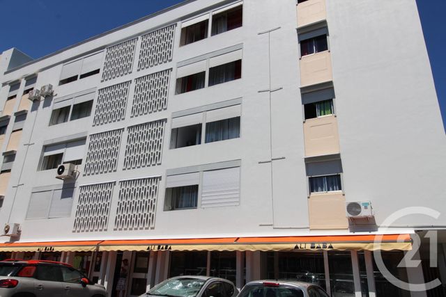 Appartement F1 à vendre - 1 pièce - 31.95 m2 - ST DENIS - 974 - REUNION - Century 21 Lancastel