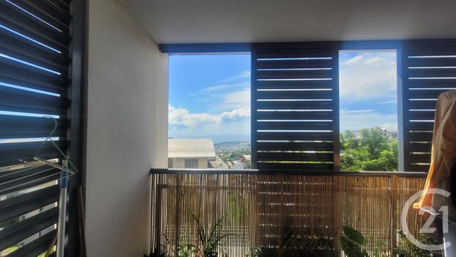 Appartement F2 à vendre - 2 pièces - 42.9 m2 - ST DENIS - 974 - REUNION - Century 21 Lancastel