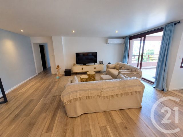 Appartement F4 à vendre - 4 pièces - 104.99 m2 - ST DENIS - 974 - REUNION - Century 21 Lancastel