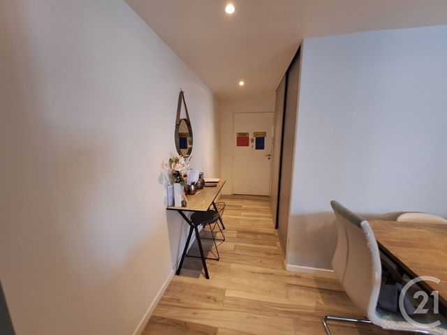 Appartement F4 à vendre - 4 pièces - 104.99 m2 - ST DENIS - 974 - REUNION - Century 21 Lancastel