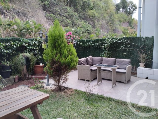 Appartement F2 à vendre - 2 pièces - 52.94 m2 - ST DENIS - 974 - REUNION - Century 21 Lancastel