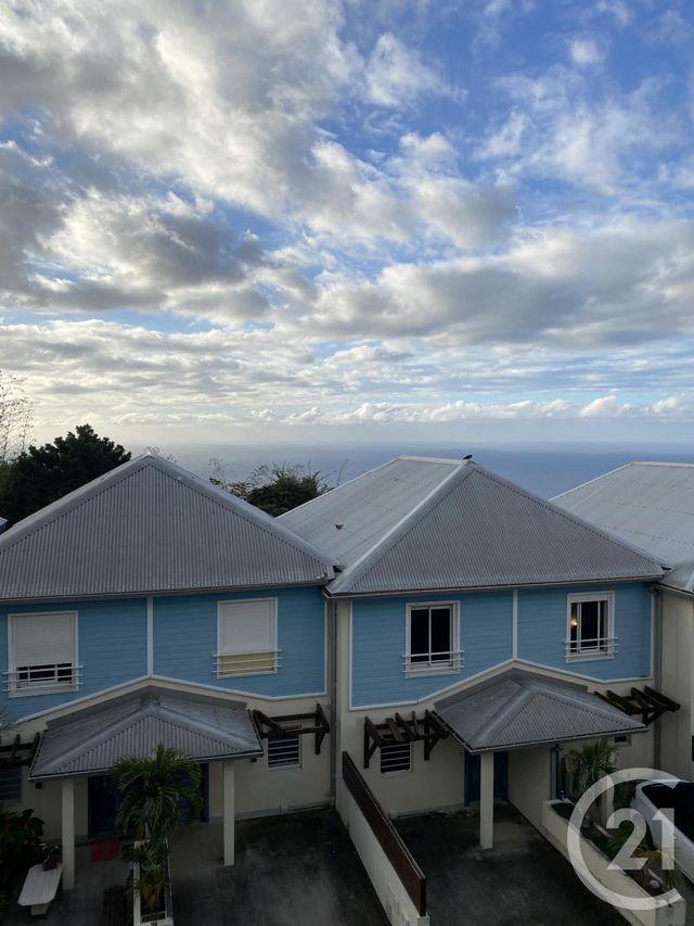 Appartement F4 à vendre - 3 pièces - 78.0 m2 - ST DENIS - 974 - REUNION - Century 21 Lancastel