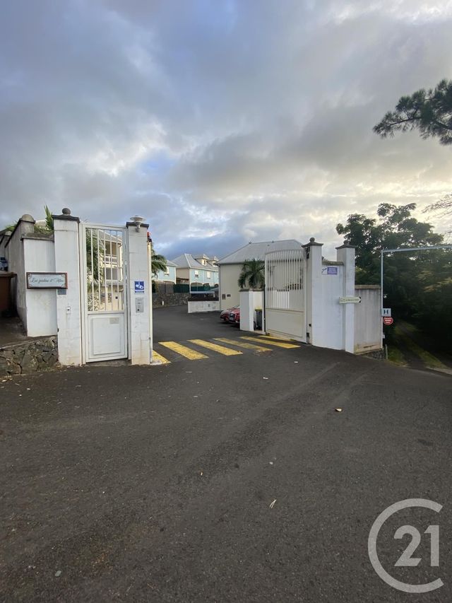 Appartement F4 à vendre - 3 pièces - 78.0 m2 - ST DENIS - 974 - REUNION - Century 21 Lancastel