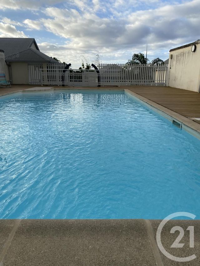 Appartement F4 à vendre - 3 pièces - 78.0 m2 - ST DENIS - 974 - REUNION - Century 21 Lancastel