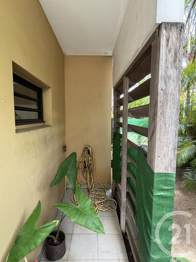 Afficher la photo en grand Appartement F2 à vendre - 2 pièces - 49.5 m2 - STE MARIE - 974 - REUNION - Century 21 Lancastel