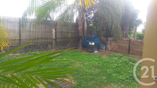 Afficher la photo en grand Appartement F2 à vendre - 2 pièces - 49.5 m2 - STE MARIE - 974 - REUNION - Century 21 Lancastel