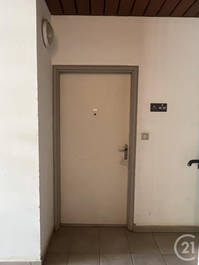 Afficher la photo en grand Appartement F2 à vendre - 2 pièces - 49.5 m2 - STE MARIE - 974 - REUNION - Century 21 Lancastel