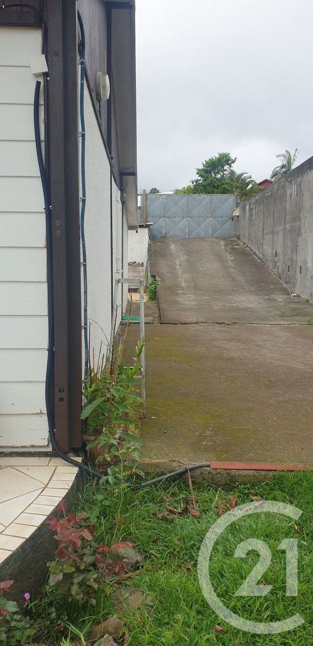 Afficher la photo en grand maison à vendre - 5 pièces - 115.37 m2 - ST PAUL - 974 - REUNION - Century 21 Lancastel