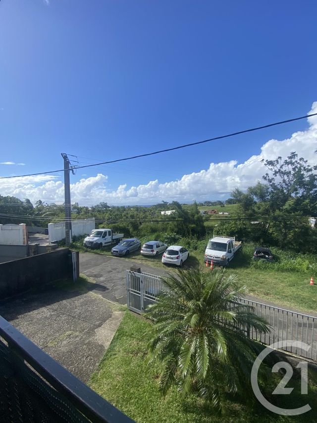 Afficher la photo en grand Appartement F3 à vendre - 3 pièces - 90.14 m2 - STE MARIE - 974 - REUNION - Century 21 Lancastel