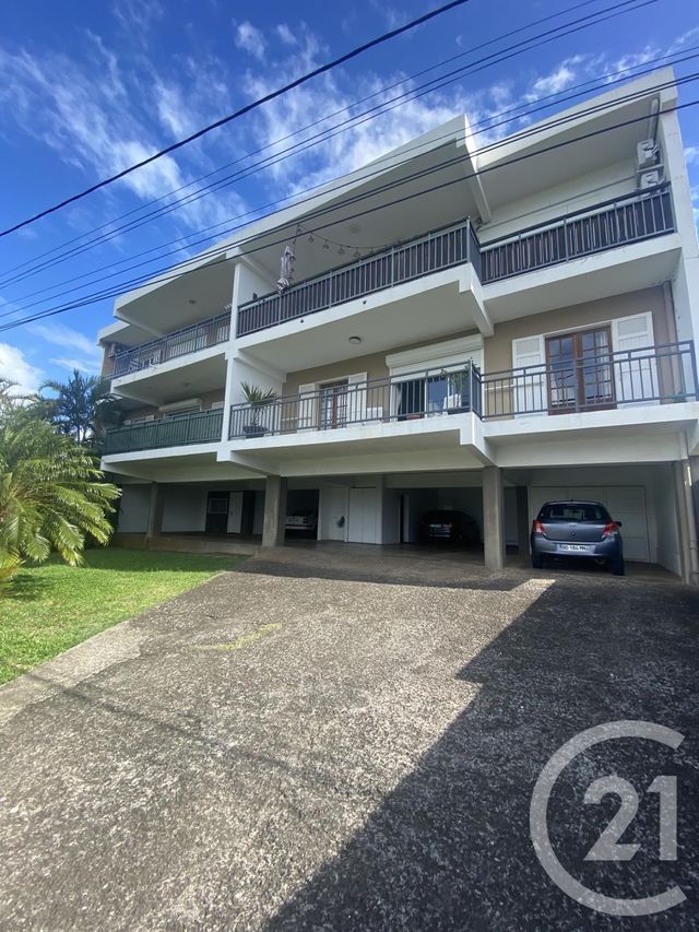 Appartement F3 à vendre - 3 pièces - 90.14 m2 - STE MARIE - 974 - REUNION - Century 21 Lancastel