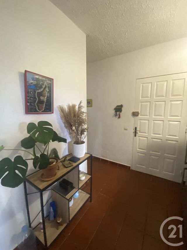 Afficher la photo en grand Appartement F3 à vendre - 3 pièces - 90.14 m2 - STE MARIE - 974 - REUNION - Century 21 Lancastel