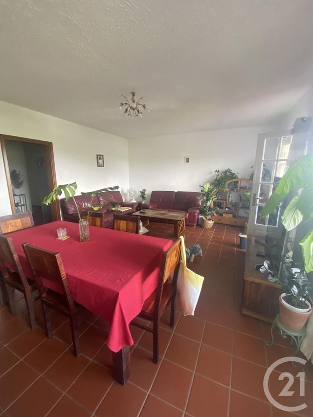 Afficher la photo en grand Appartement F3 à vendre - 3 pièces - 90.14 m2 - STE MARIE - 974 - REUNION - Century 21 Lancastel