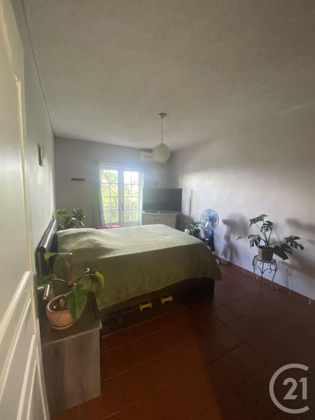 Afficher la photo en grand Appartement F3 à vendre - 3 pièces - 90.14 m2 - STE MARIE - 974 - REUNION - Century 21 Lancastel