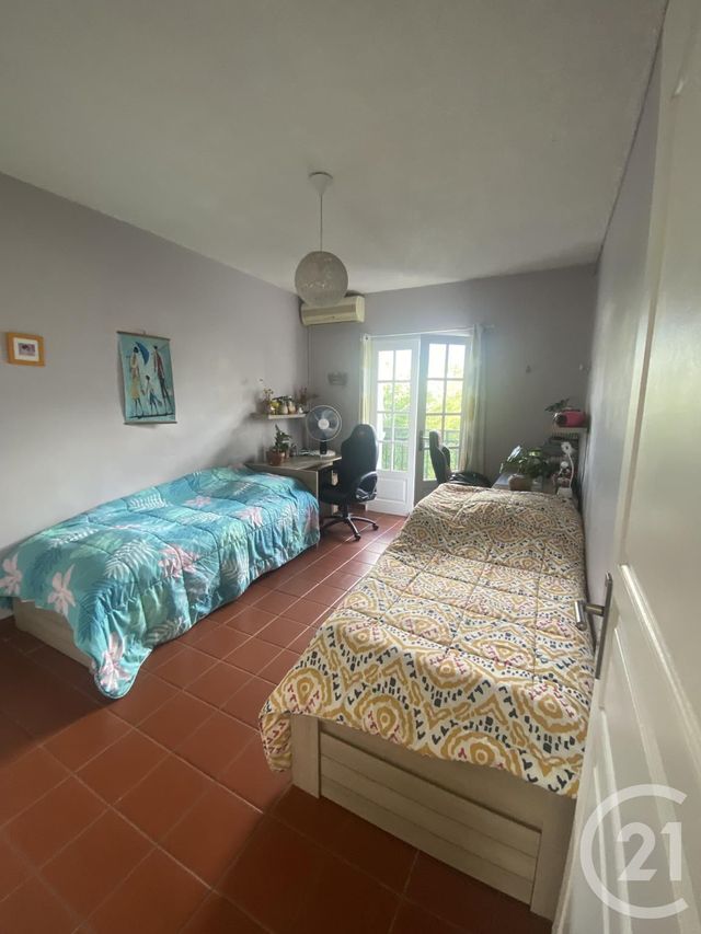 Afficher la photo en grand Appartement F3 à vendre - 3 pièces - 90.14 m2 - STE MARIE - 974 - REUNION - Century 21 Lancastel