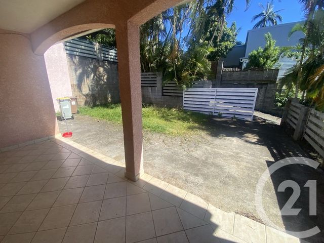 Afficher la photo en grand maison à vendre - 4 pièces - 78.8 m2 - ST DENIS - 974 - REUNION - Century 21 Lancastel