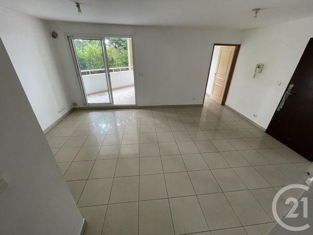 Appartement F3 à vendre - 3 pièces - 56.83 m2 - ST DENIS - 974 - REUNION - Century 21 Lancastel