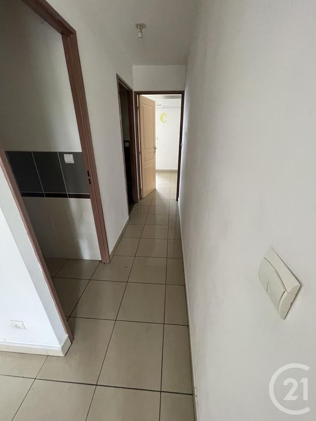 Appartement F3 à vendre - 3 pièces - 56.83 m2 - ST DENIS - 974 - REUNION - Century 21 Lancastel