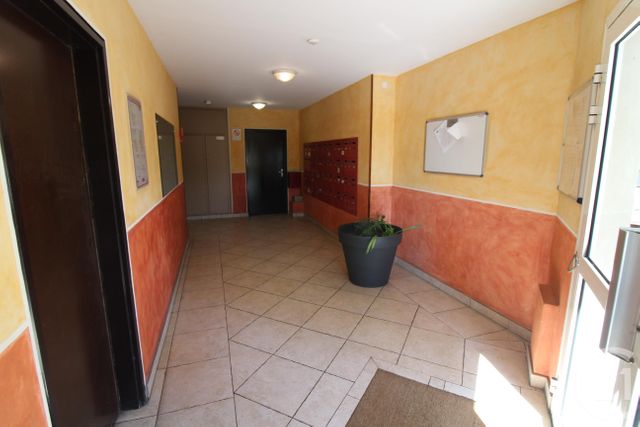 Appartement F3 à vendre - 3 pièces - 56.83 m2 - ST DENIS - 974 - REUNION - Century 21 Lancastel