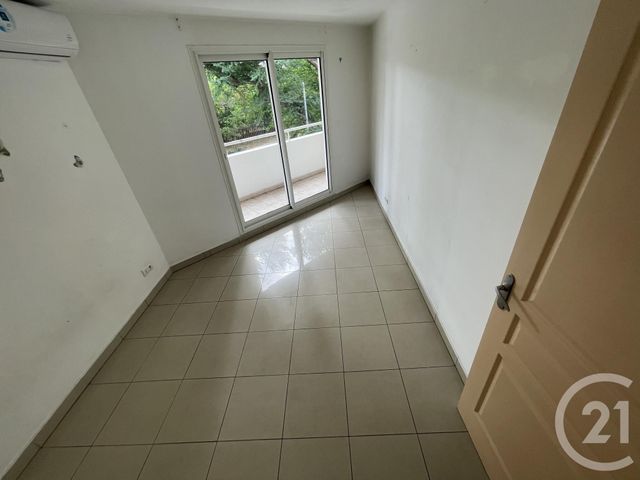 Appartement F3 à vendre - 3 pièces - 56.83 m2 - ST DENIS - 974 - REUNION - Century 21 Lancastel