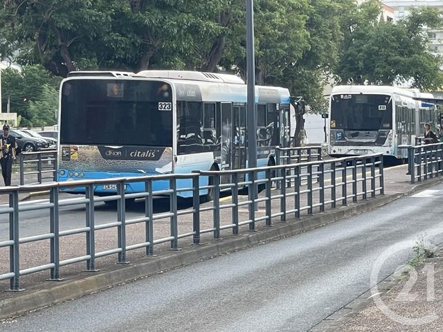 Appartement F3 à vendre - 3 pièces - 56.83 m2 - ST DENIS - 974 - REUNION - Century 21 Lancastel