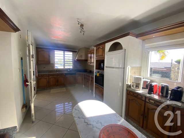 maison à vendre - 6 pièces - 166.1 m2 - ST DENIS - 974 - REUNION - Century 21 Lancastel
