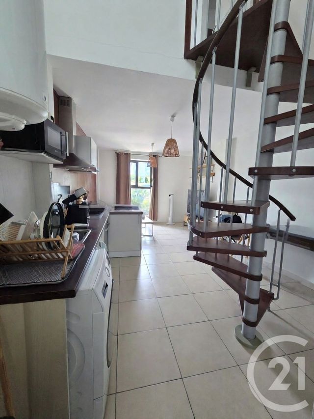 Appartement F2 à vendre - 2 pièces - 40.0 m2 - ST DENIS - 974 - REUNION - Century 21 Lancastel