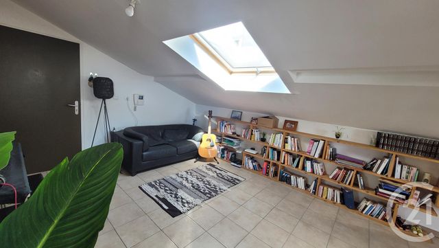 Appartement F4 à vendre - 4 pièces - 86.67 m2 - ST DENIS - 974 - REUNION - Century 21 Lancastel