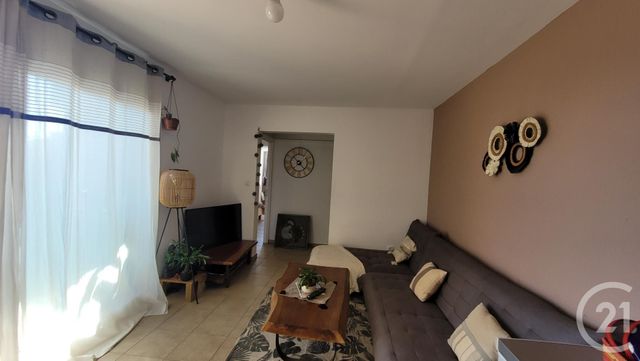 Appartement F4 à vendre - 4 pièces - 86.67 m2 - ST DENIS - 974 - REUNION - Century 21 Lancastel