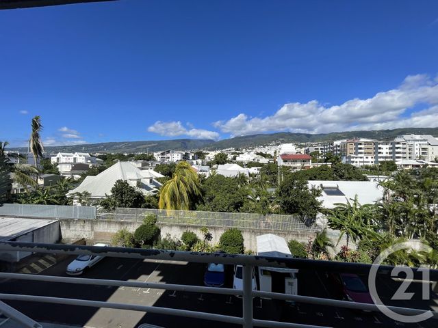 Appartement F1 à vendre - 1 pièce - 19.3 m2 - ST DENIS - 974 - REUNION - Century 21 Lancastel