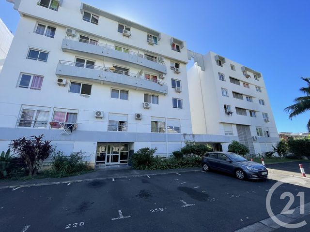 Appartement F1 à vendre - 1 pièce - 19.3 m2 - ST DENIS - 974 - REUNION - Century 21 Lancastel