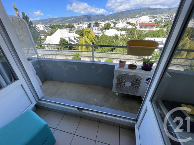 Appartement F1 à vendre - 1 pièce - 19.3 m2 - ST DENIS - 974 - REUNION - Century 21 Lancastel