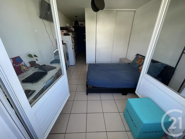Appartement F1 à vendre - 1 pièce - 19.3 m2 - ST DENIS - 974 - REUNION - Century 21 Lancastel