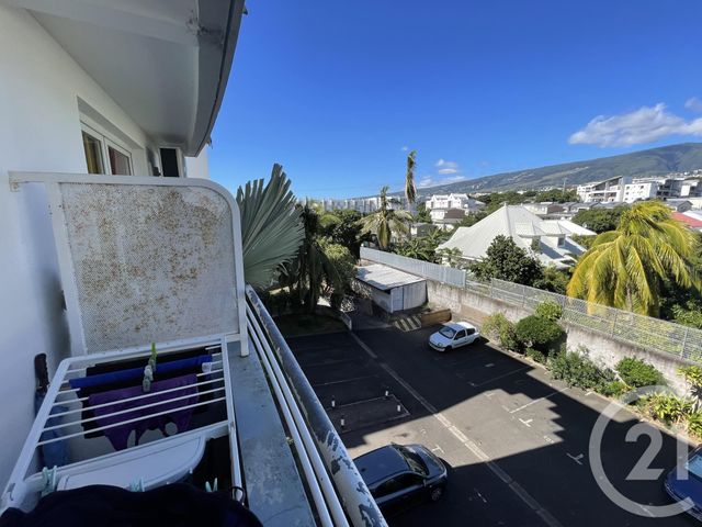 Appartement F1 à vendre - 1 pièce - 19.3 m2 - ST DENIS - 974 - REUNION - Century 21 Lancastel