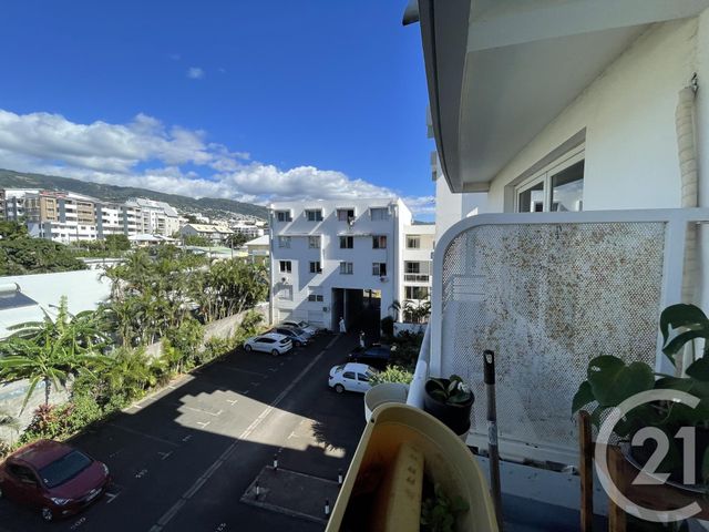 Appartement F1 à vendre - 1 pièce - 19.3 m2 - ST DENIS - 974 - REUNION - Century 21 Lancastel