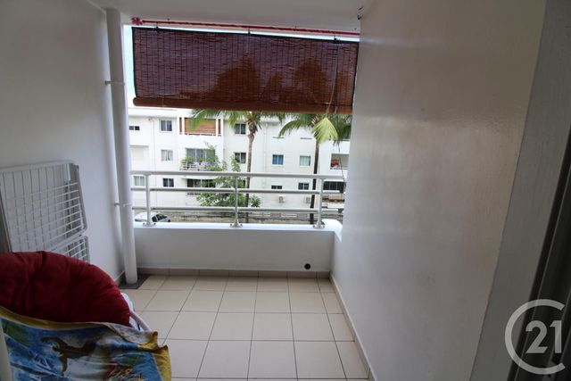 Appartement F2 à vendre - 2 pièces - 42.1 m2 - ST DENIS - 974 - REUNION - Century 21 Lancastel