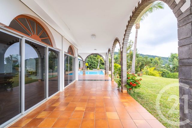 Afficher la photo en grand maison à vendre - 15 pièces - 478.41 m2 - ST DENIS - 974 - REUNION - Century 21 Lancastel