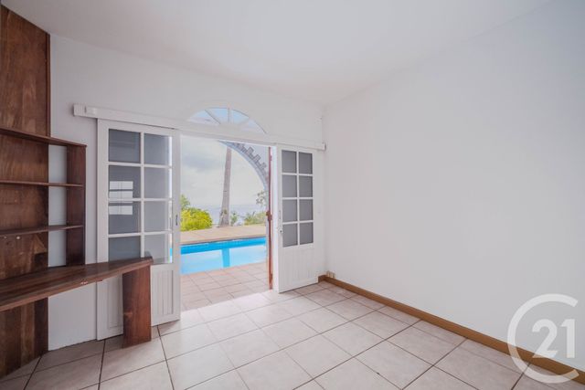 Afficher la photo en grand maison à vendre - 15 pièces - 478.41 m2 - ST DENIS - 974 - REUNION - Century 21 Lancastel