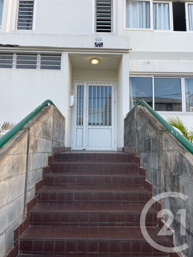 Appartement F4 à vendre - 4 pièces - 76.99 m2 - ST DENIS - 974 - REUNION - Century 21 Lancastel