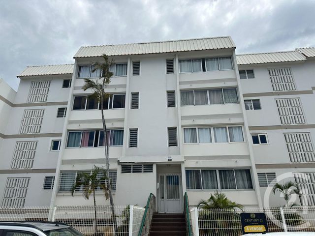 Appartement F4 à vendre - 4 pièces - 76.99 m2 - ST DENIS - 974 - REUNION - Century 21 Lancastel