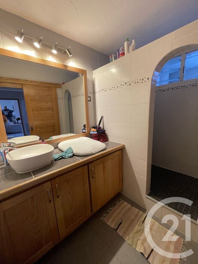 Appartement F4 à vendre - 4 pièces - 76.99 m2 - ST DENIS - 974 - REUNION - Century 21 Lancastel