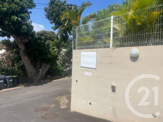 Appartement F2 à vendre - 2 pièces - 52.86 m2 - ST DENIS - 974 - REUNION - Century 21 Lancastel