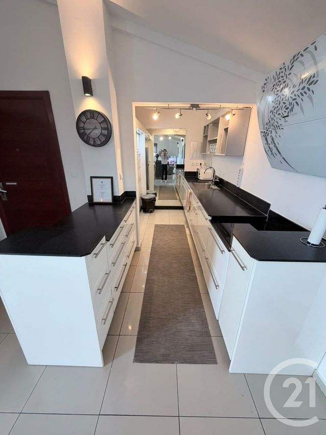 Appartement F4 à vendre - 4 pièces - 90.0 m2 - ST DENIS - 974 - REUNION - Century 21 Lancastel