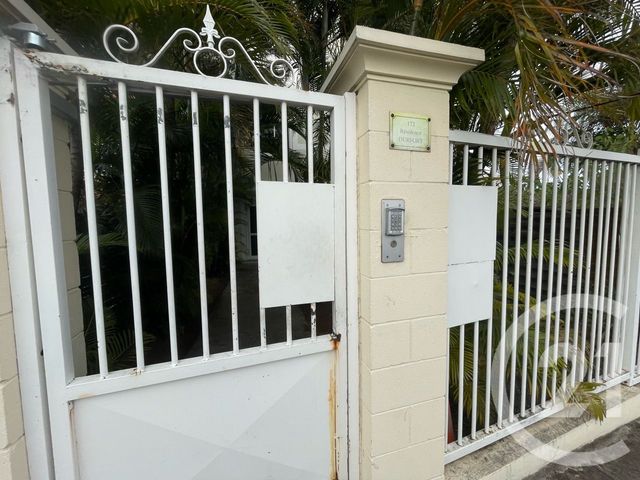 Appartement F4 à vendre - 4 pièces - 130.0 m2 - ST DENIS - 974 - REUNION - Century 21 Lancastel