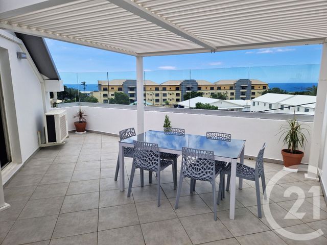 Appartement F4 à vendre - 4 pièces - 90.0 m2 - ST DENIS - 974 - REUNION - Century 21 Lancastel