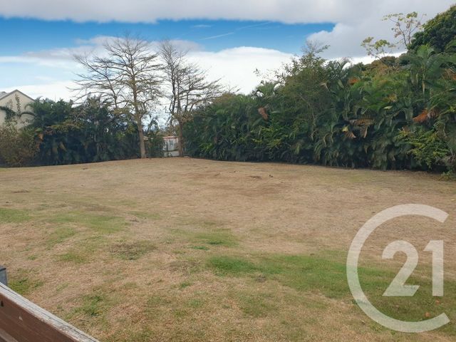 Appartement Duplex à vendre - 4 pièces - 85.49 m2 - ST PAUL - 974 - REUNION - Century 21 Lancastel