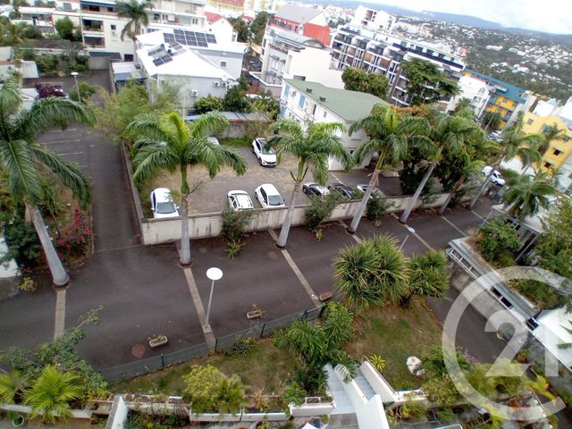 Appartement F3 bis à vendre - 4 pièces - 89.11 m2 - ST DENIS - 974 - REUNION - Century 21 Lancastel
