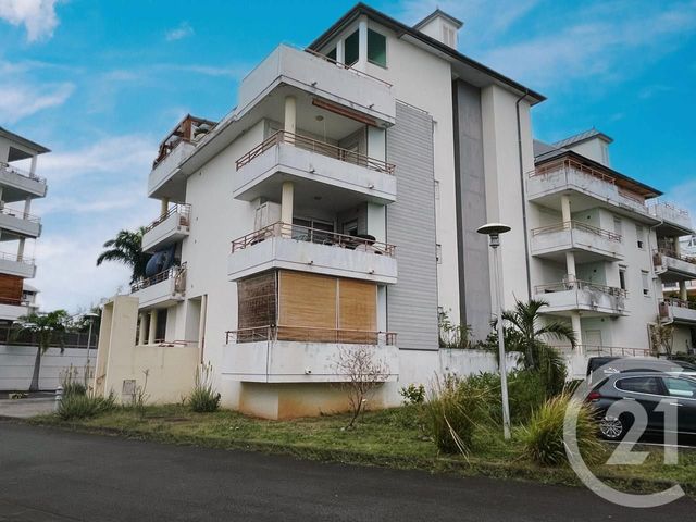 Appartement F3 bis à vendre - 4 pièces - 89.11 m2 - ST DENIS - 974 - REUNION - Century 21 Lancastel