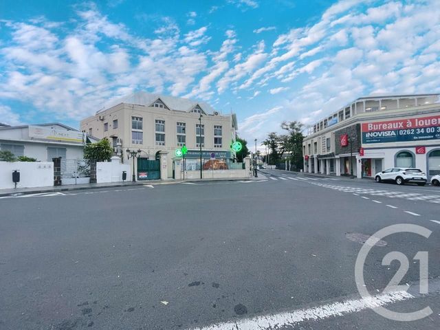 Appartement F3 bis à vendre - 4 pièces - 89.11 m2 - ST DENIS - 974 - REUNION - Century 21 Lancastel